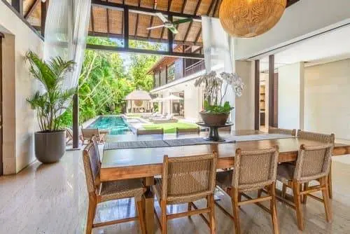 DO 70 - Villa for Sale in Seminyak Bali — image 2