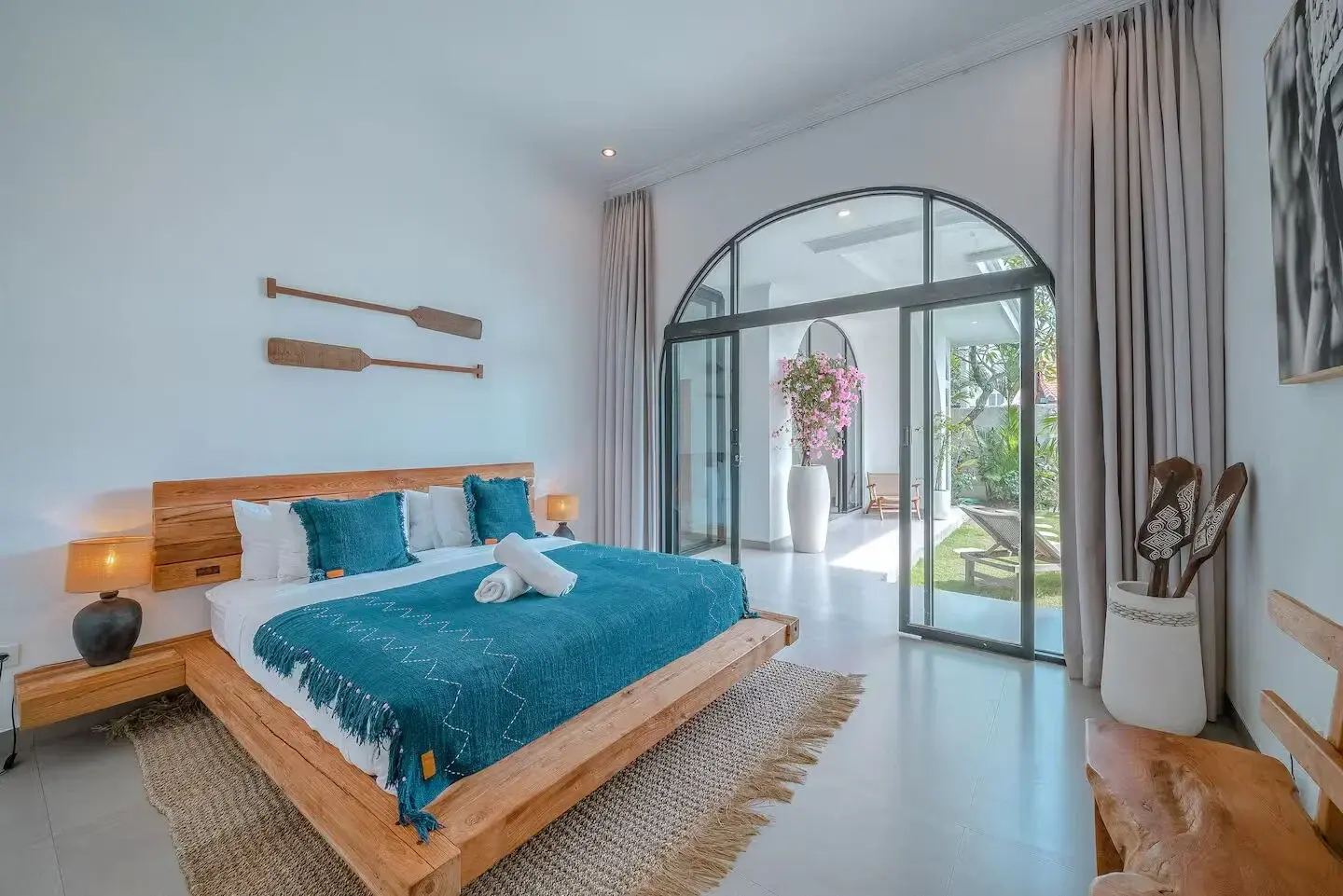 3 BEDROOMS VILLA IN BATU BOLONG — image 3