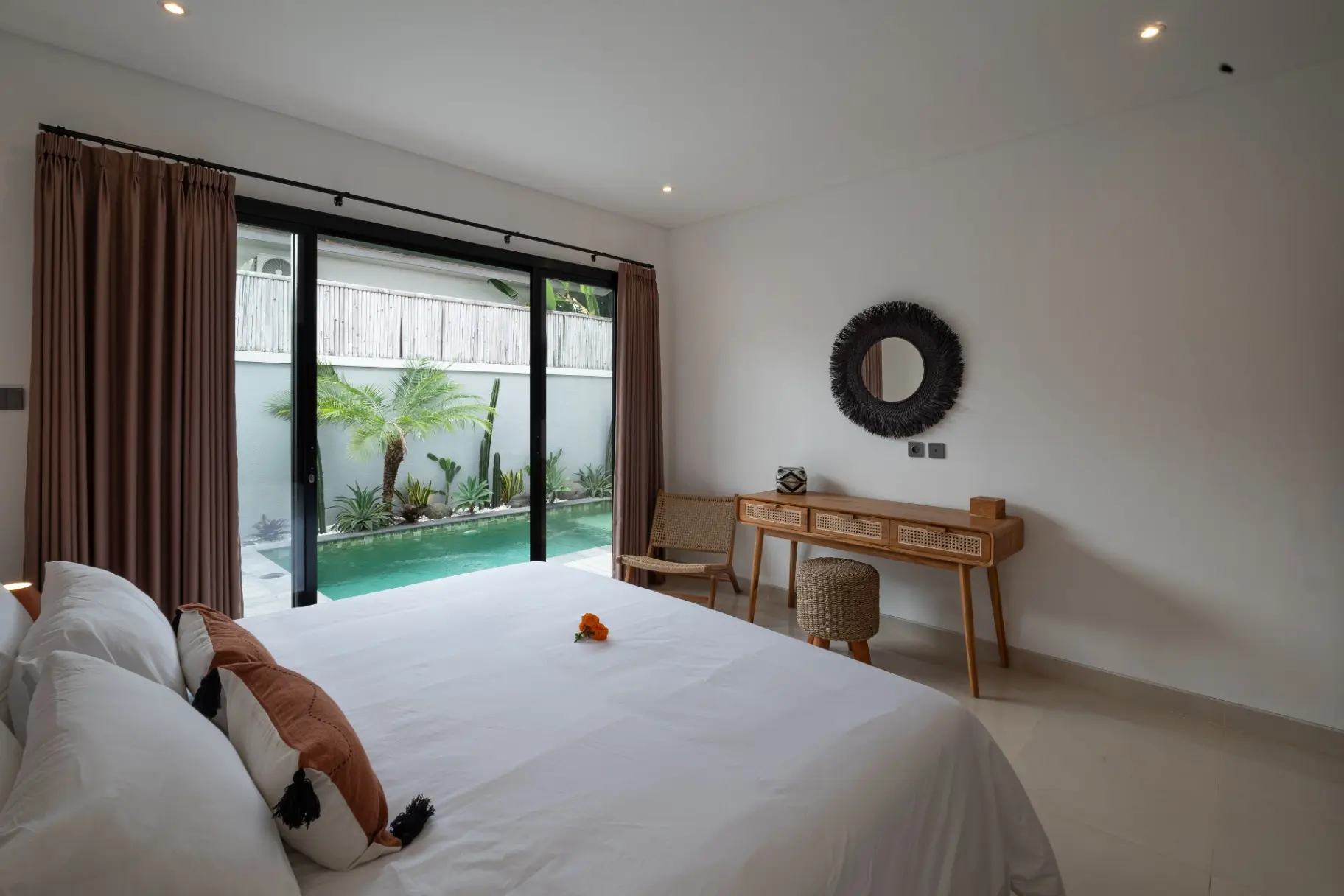 Villa Delila – Brand New 2 Bedroom Modern Villa in Prime location of Canggu — image 2