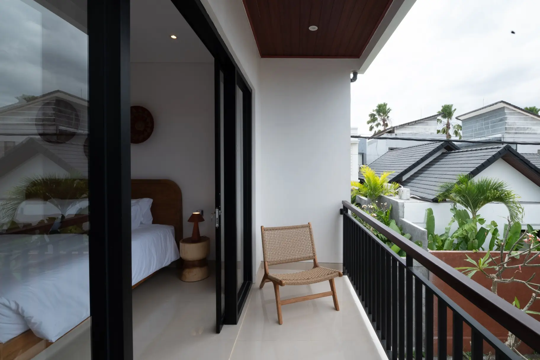 Villa Delila – Brand New 2 Bedroom Modern Villa in Prime location of Canggu — image 4