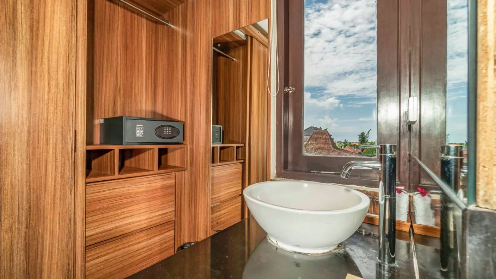 Modern Villa 3 Bedroom - Canggu's Vibes Just a minutes away — image 4
