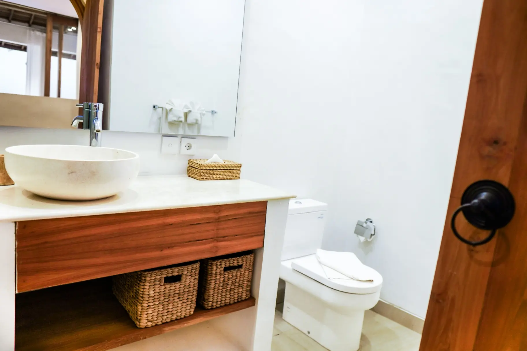 2 Bed Villa | 6 MINS walk to Seseh Beach — image 4