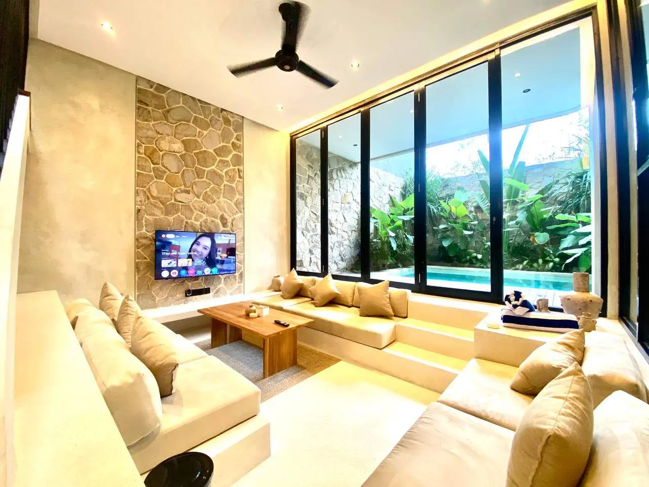 2 BEDROOM LUXURY LEASEHOLD VILLA IN BERAWA - AF512 — image 2