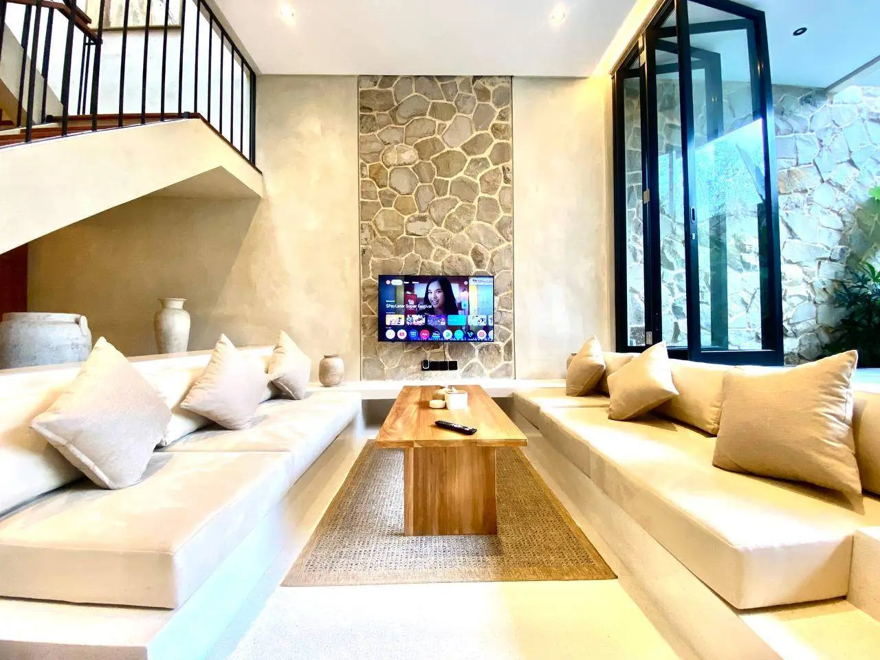 2 BEDROOM LUXURY LEASEHOLD VILLA IN BERAWA - AF512 — image 3