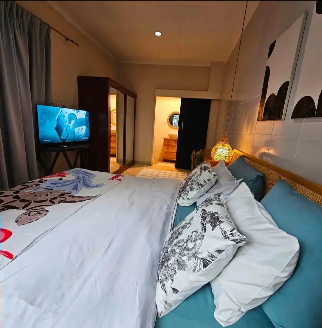 2 Bedroom House Kerobokan — image 2