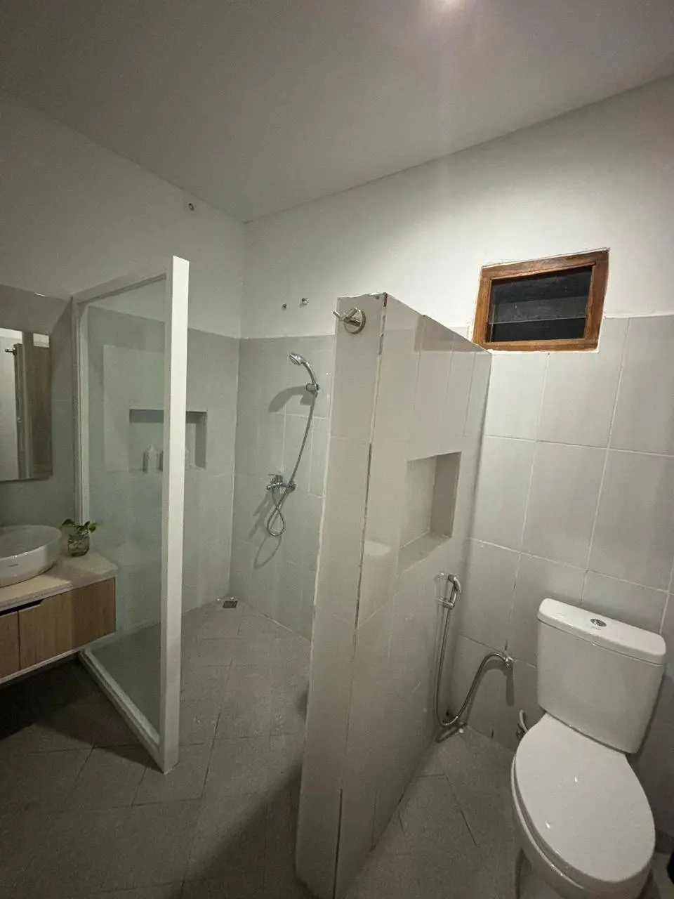2BR House Annually Rental Near Sunset Road Seminyak Kerobokan — image 2