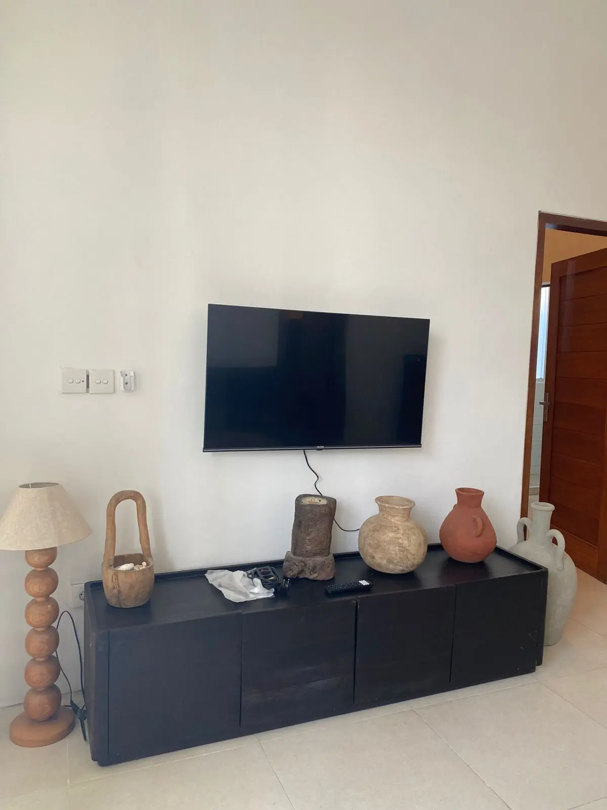 2BR Villa near Seseh Beach — image 2