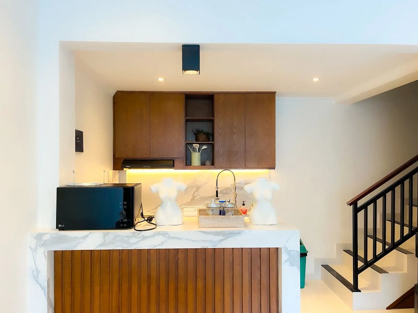 3BR Villa at Mertanadi Kerobokan — image 2
