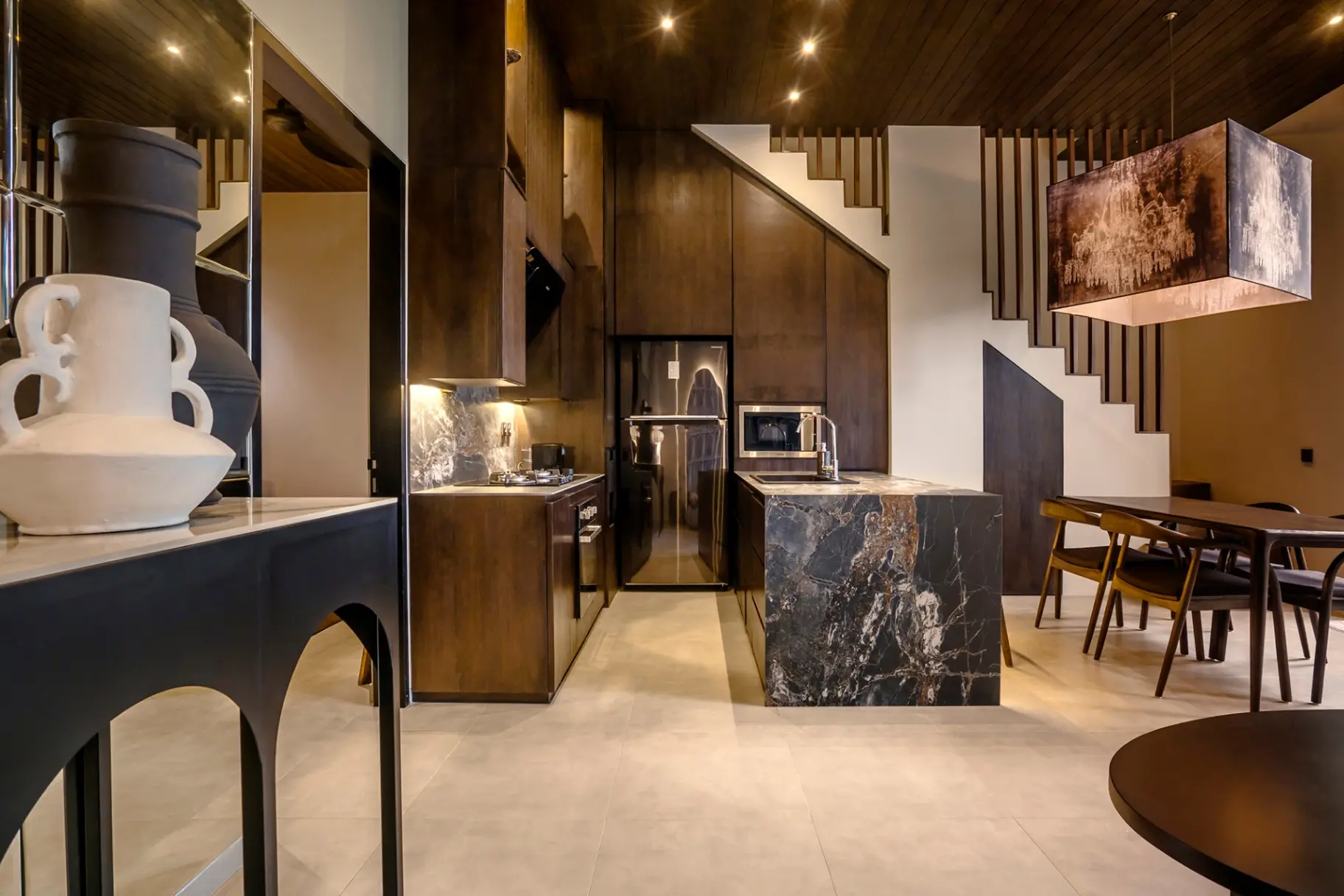Umayam 6 - Stylish 2BR Luxury Townhouse Near Pererenan Beach — image 4