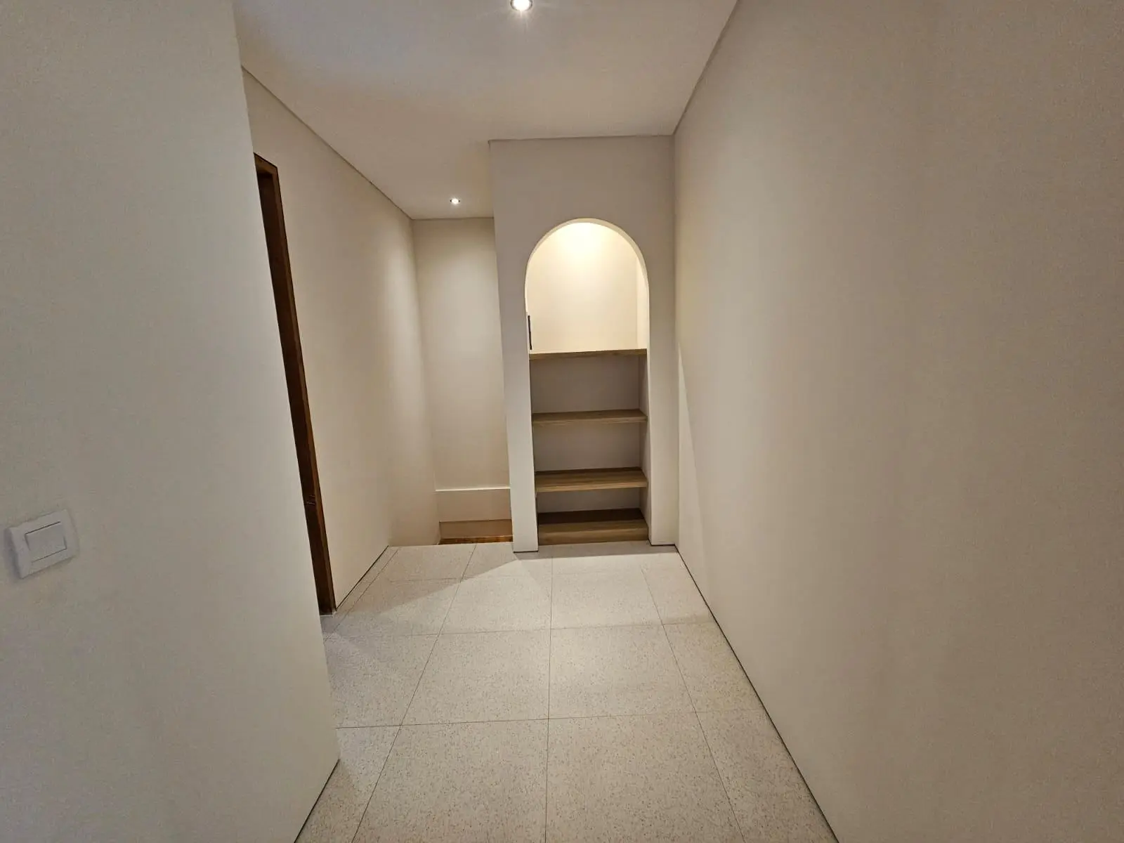 DO 85 - Brand New Villa For Sale In Kerobokan Bali — image 1
