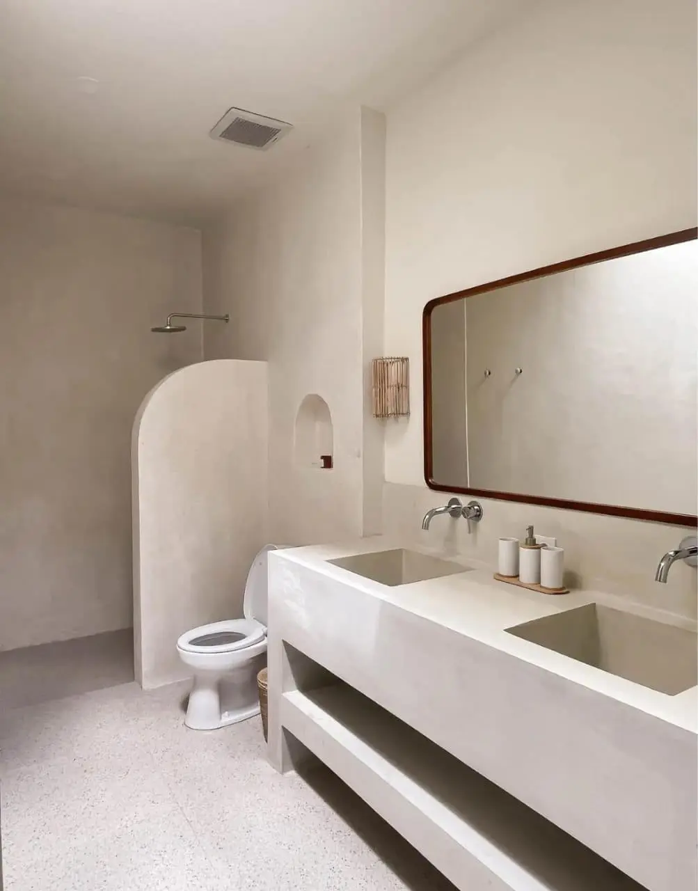 NEW 2 BR VILLA AT PADONAN CANGGU — image 1