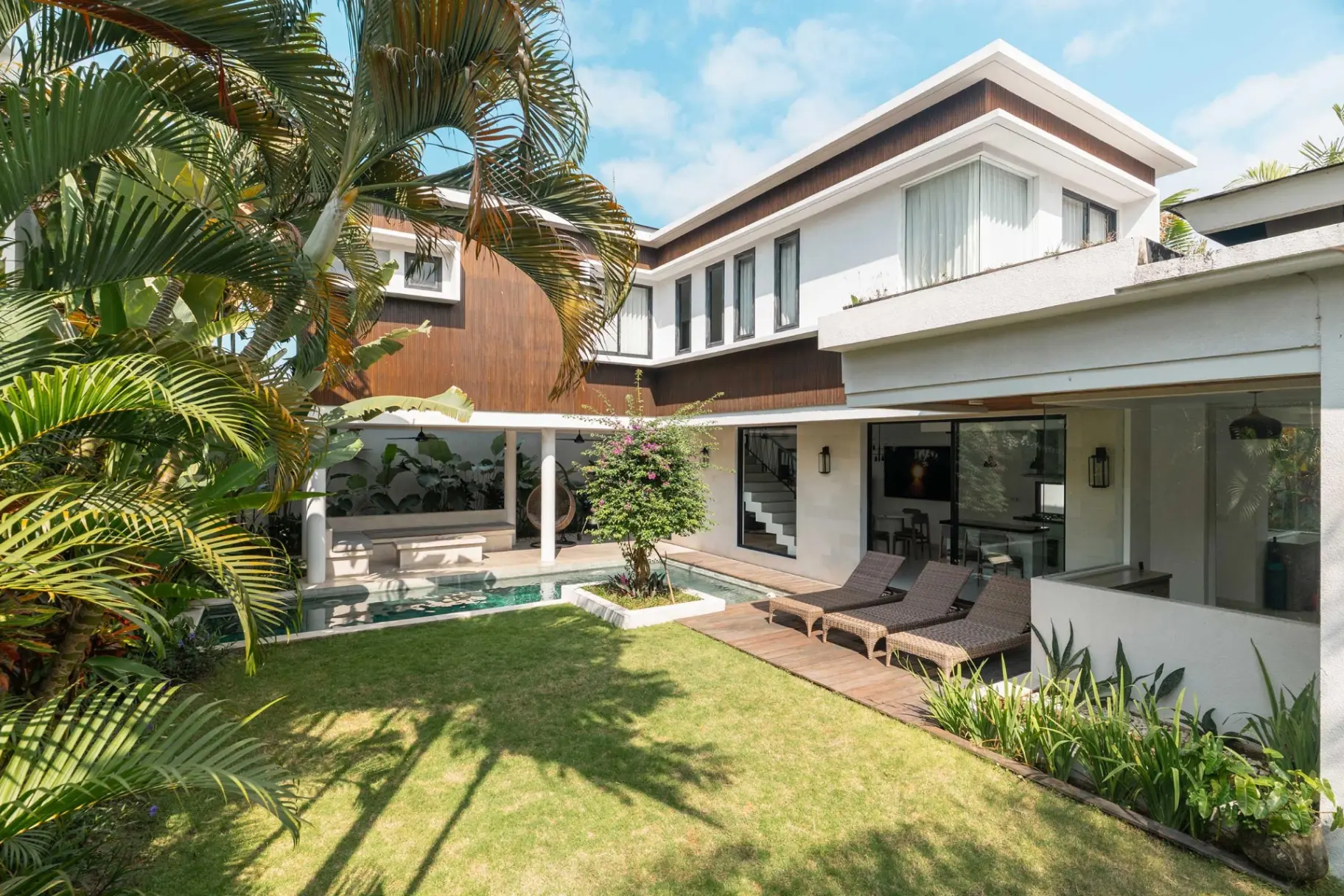 Melasti Villa - Spacious 3BD Villa with Pool Berawa Beach Canggu