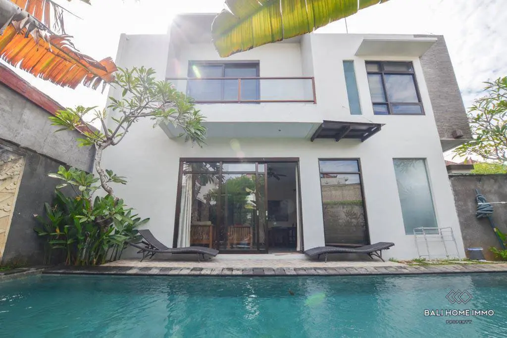 DO 460-FOR RENT MODERN VILLA LOCATED AT KEROBOKAN