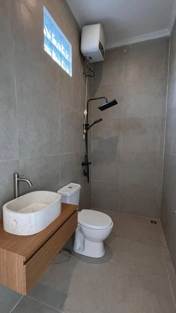 AN 070- FOR RENT MODERN NEW VILLA LOCATED AT KUTUH — image 4
