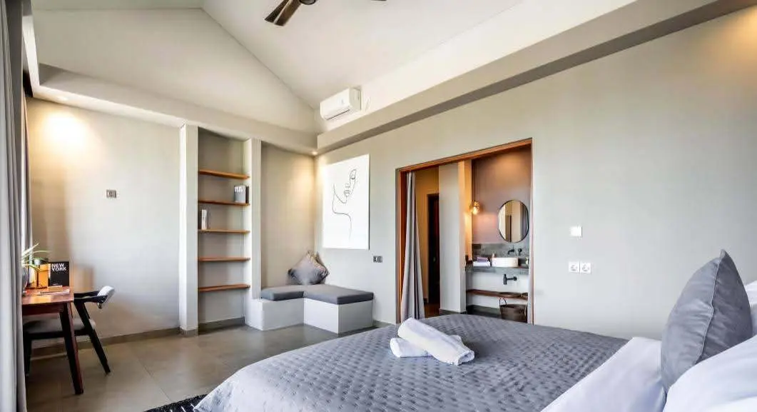 Tumbak bayuh 5-bedroom — image 1