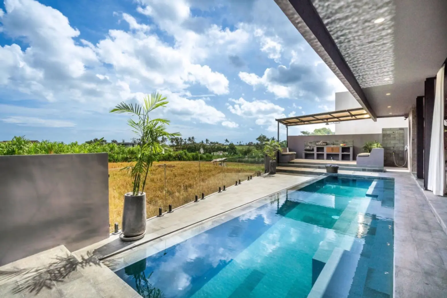 Tumbak bayuh 5-bedroom