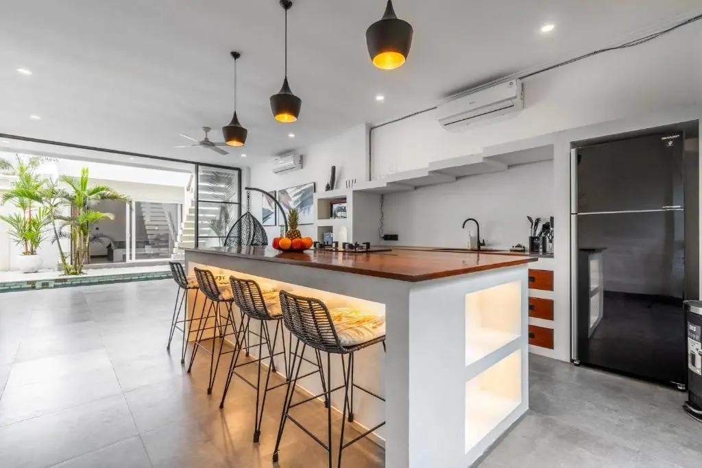 3-Bedroom Modern Villa – Tumbak Bayuh — image 3