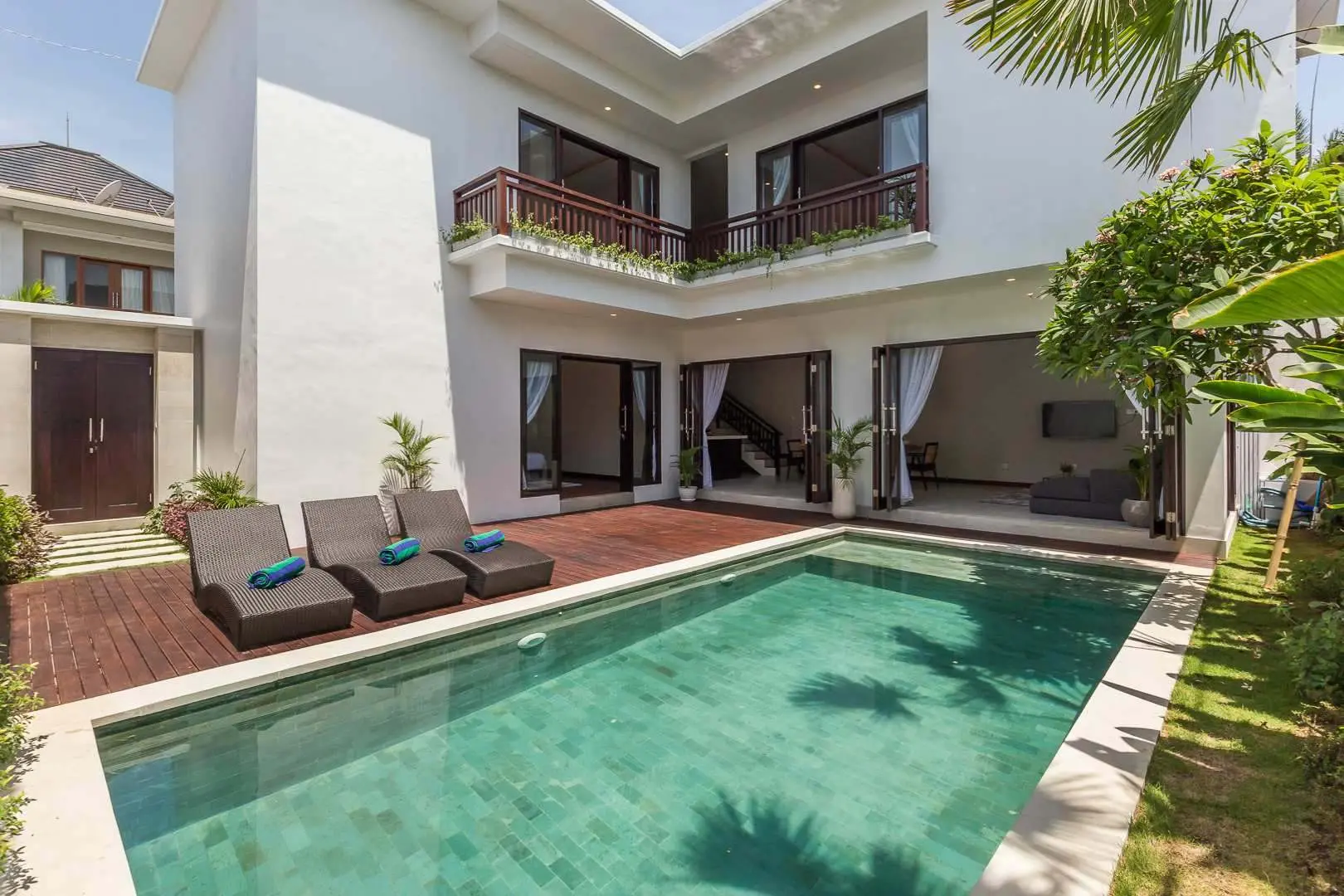 Price Drop - 3BR Villa in Prime Location — image 2