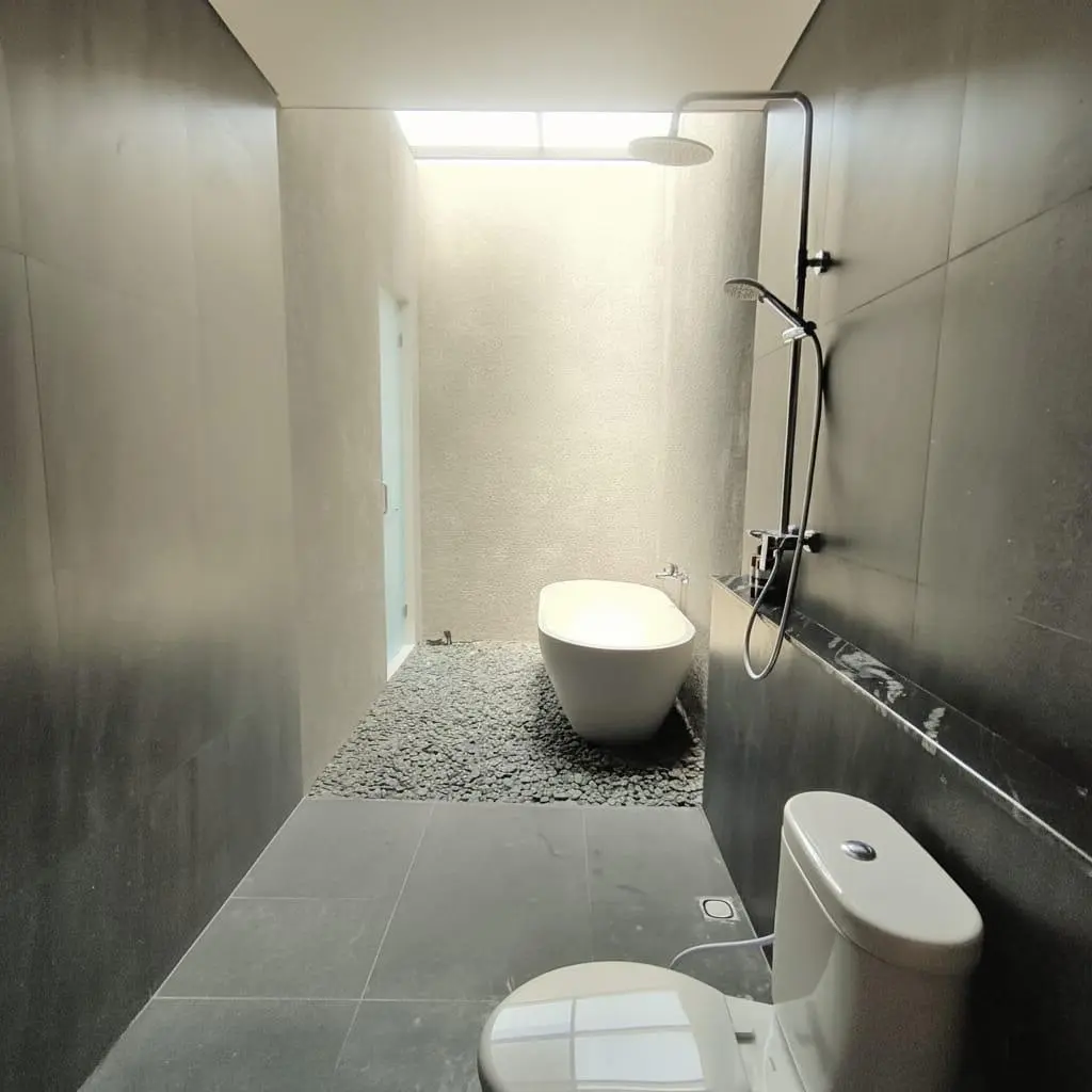 2 Bedrooms Villa in Kerobokan — image 1