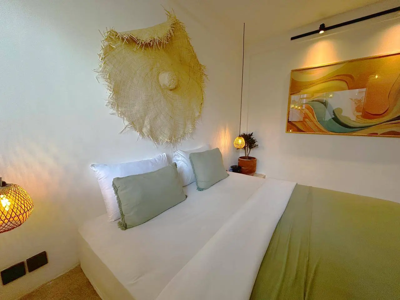 Modern 2 Bedrooms Villa in Berawa — image 4