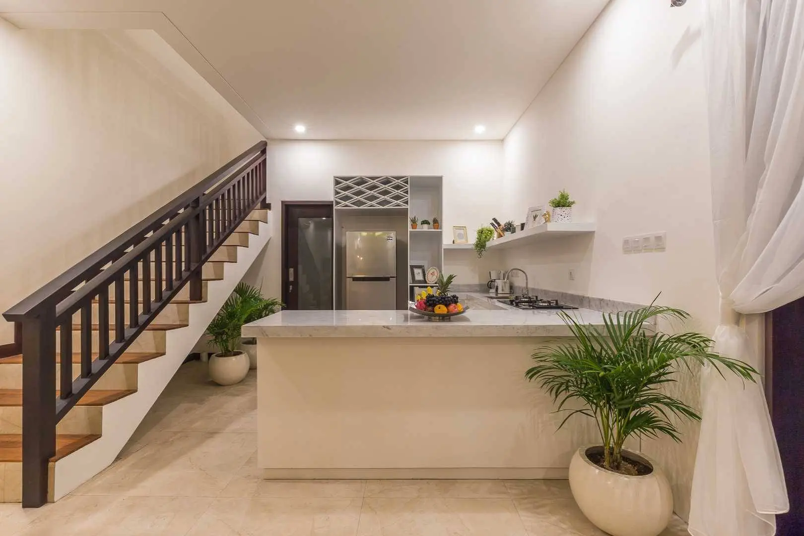 Price Drop - 3BR Tropical Villa Pets Allowed — image 3