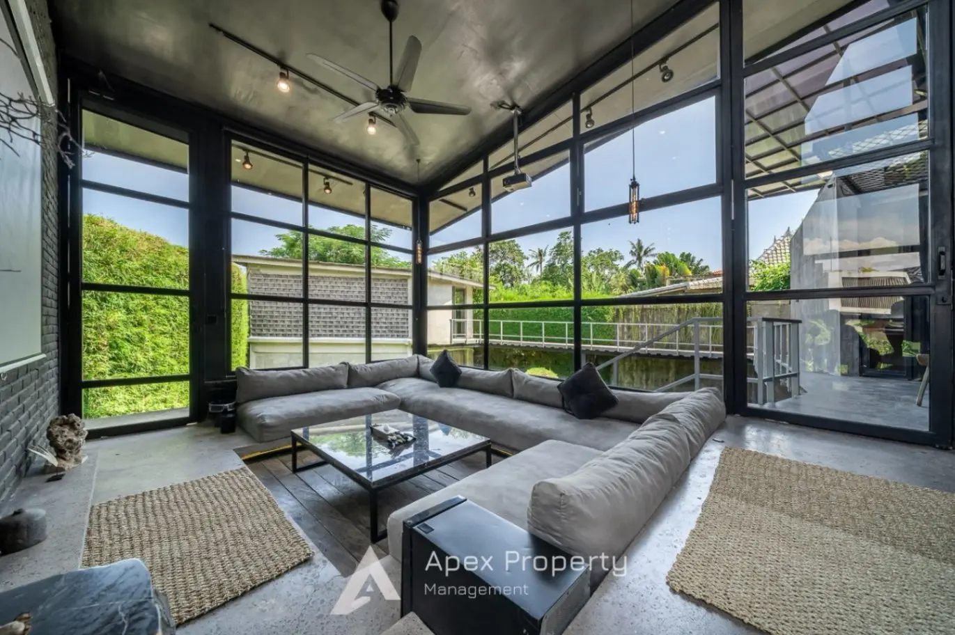 4BD LUXURY LAVA LOFT VILLA (CINEMA ROOM) - APYS1 — image 3