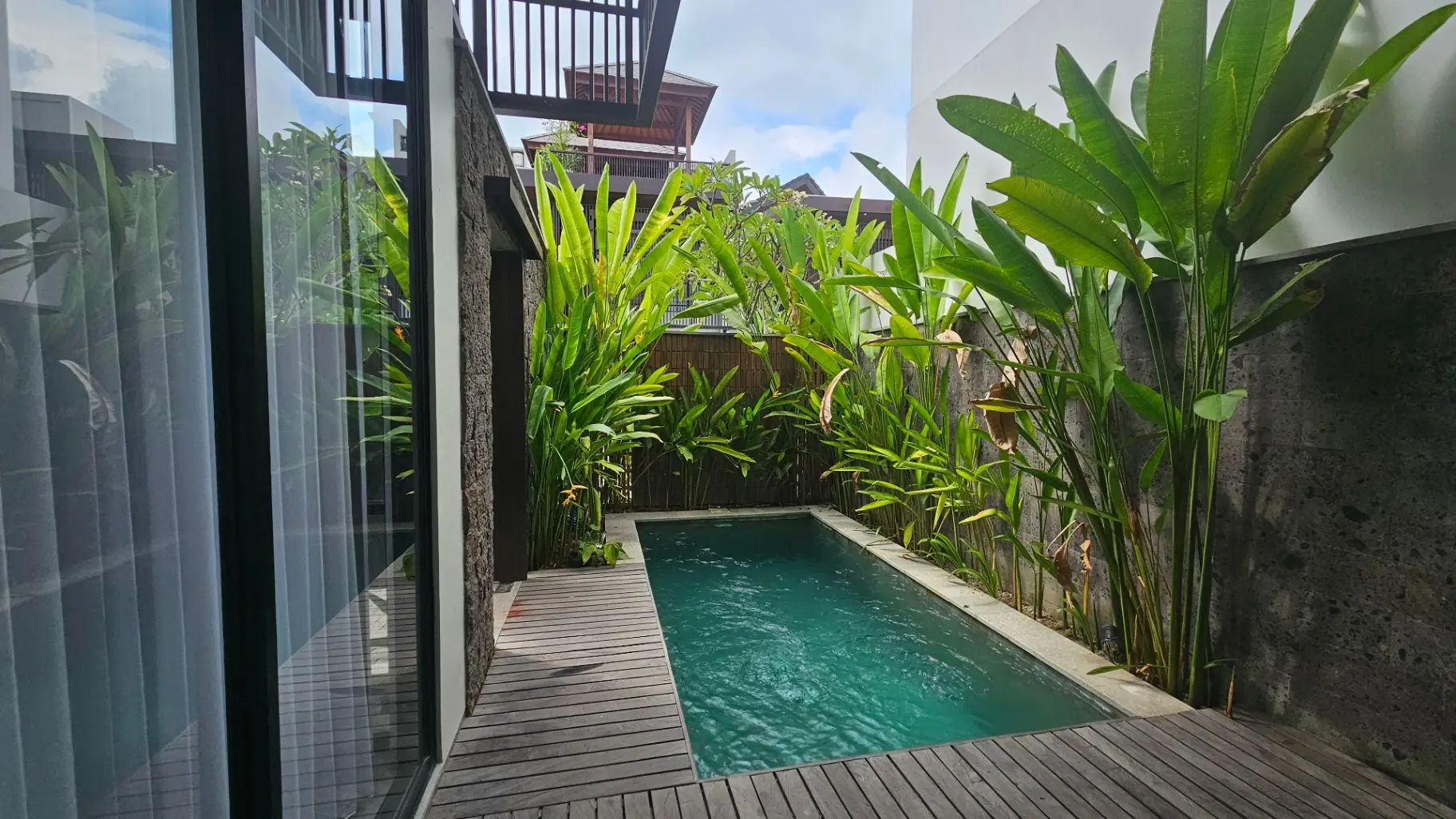 Vee Villas [Video Included in this post] — image 2