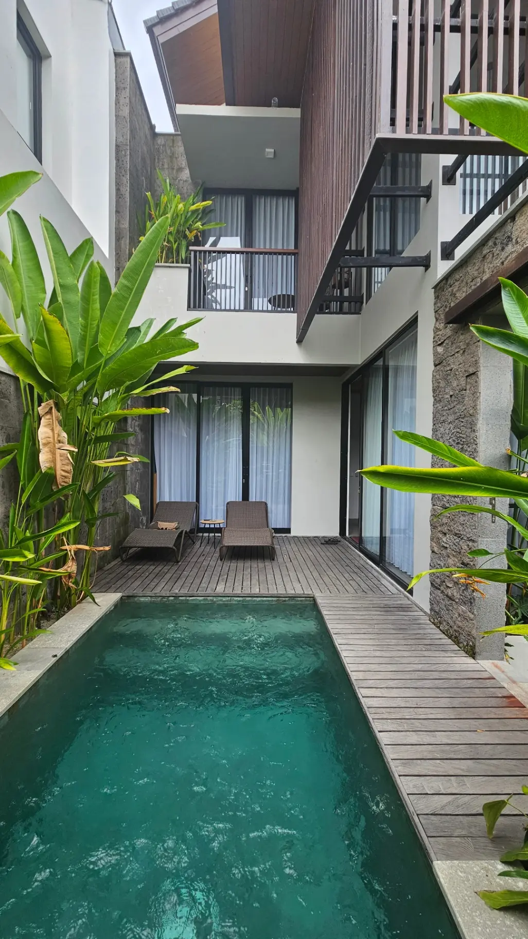 Vee Villas [Video Included in this post] — image 1