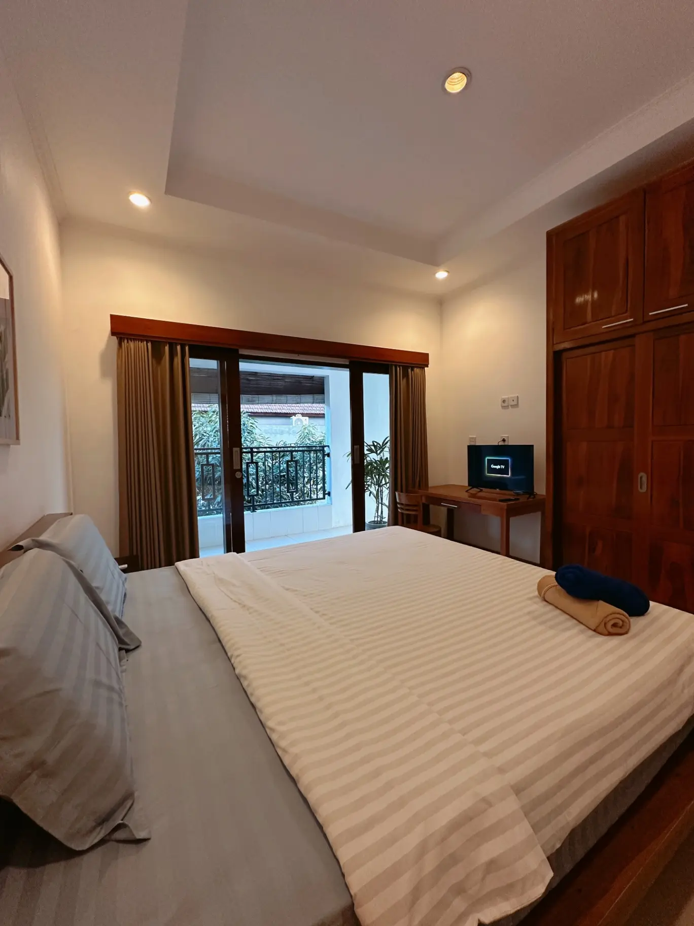 Clean Cold Fast Wifi Guesthouse At Central Canggu — image 3