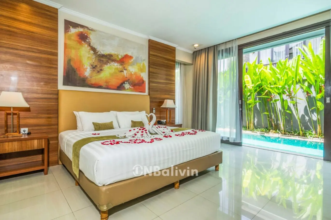 Modern 3-Bedroom Villa with Private Pool for Monthly Rent in Canggu Bali — image 2