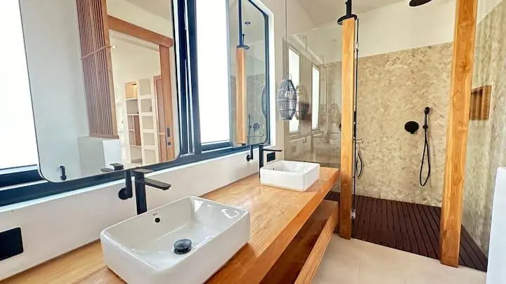 Tumbak bayuh 2-bedroom — image 3