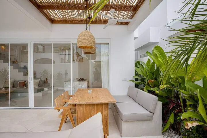 Canggu one bedroom villa 7 — image 3