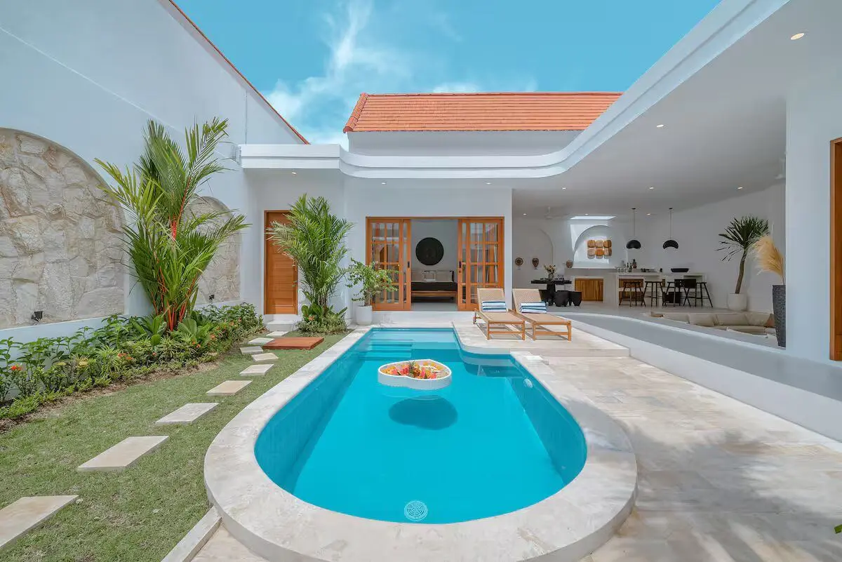 3 BEDROOMS VILLA IN SEMPOL - YO176