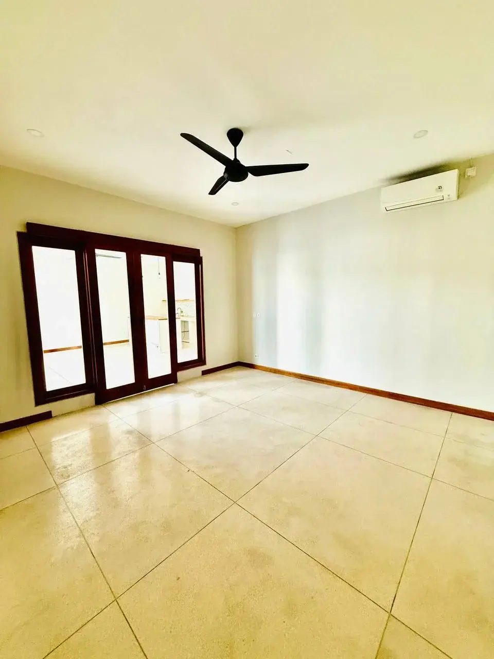 2 BEDROOM VILLA NEAR LA BRISA BEACH CLUB IN PADANG LINJONG — image 2