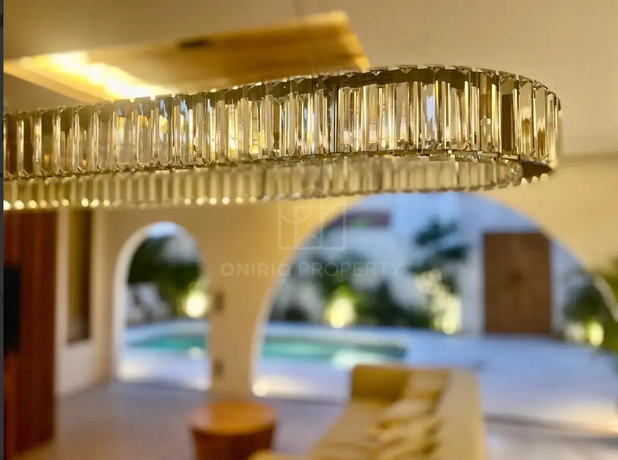 Exquisite 3BR Villa in Berawa-Canggu — image 3