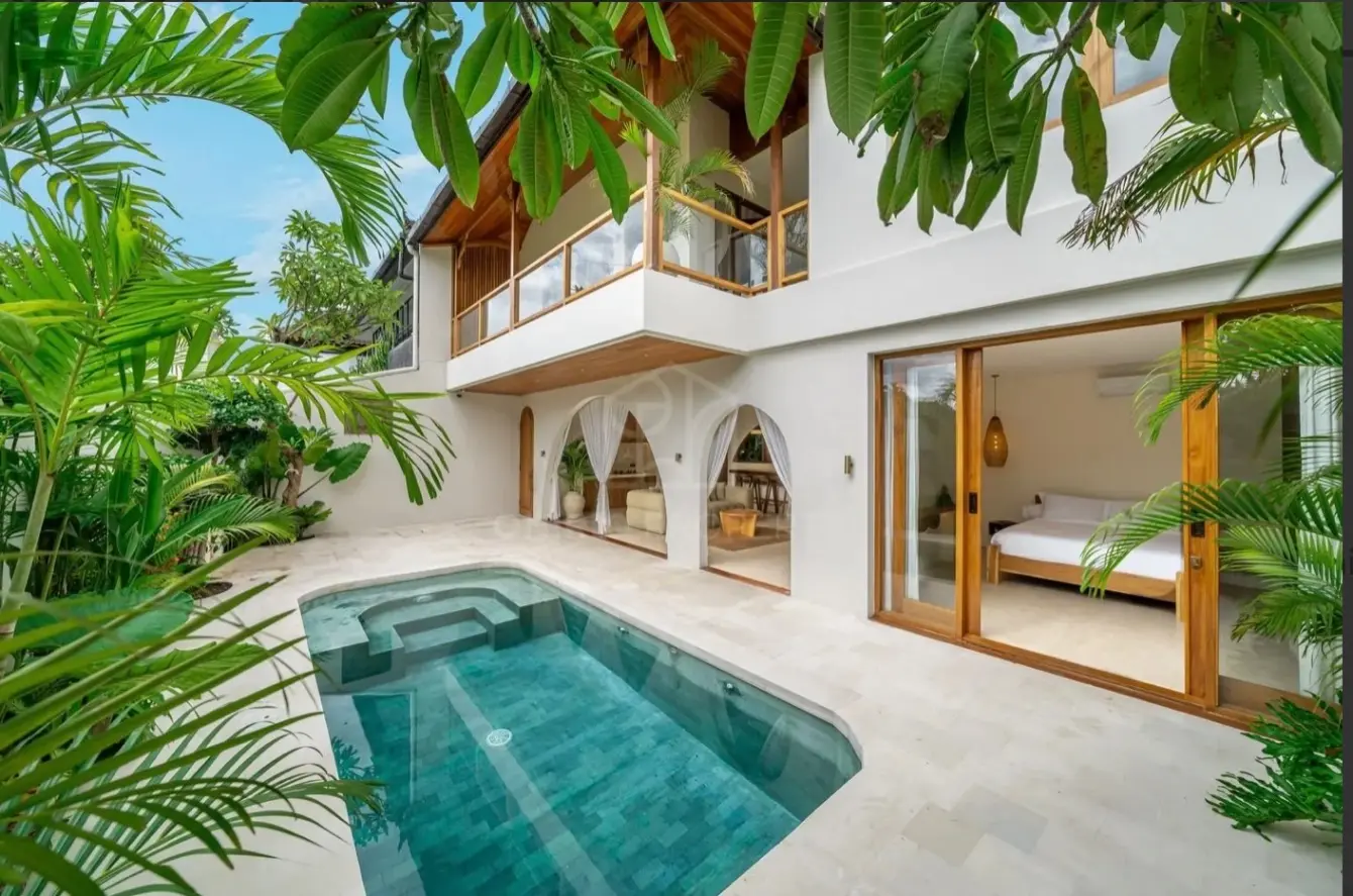 Exquisite 3BR Villa in Berawa-Canggu — image 2