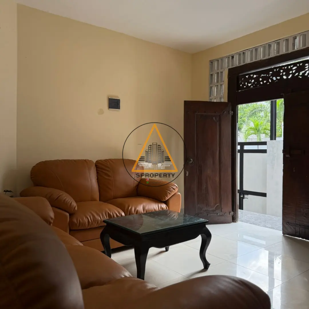 Luxury House for Rent in Greenlot Residence — image 1