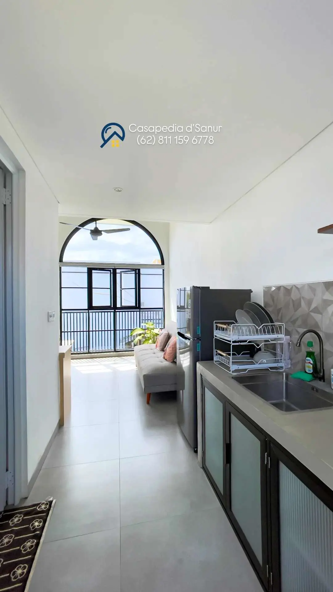 Stylish and Modern Coliving perfect for remote work or long stays — image 3