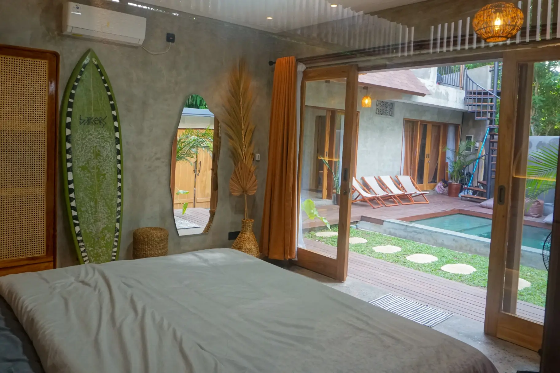 3BR Villa w/ Rooftop & Office — image 4