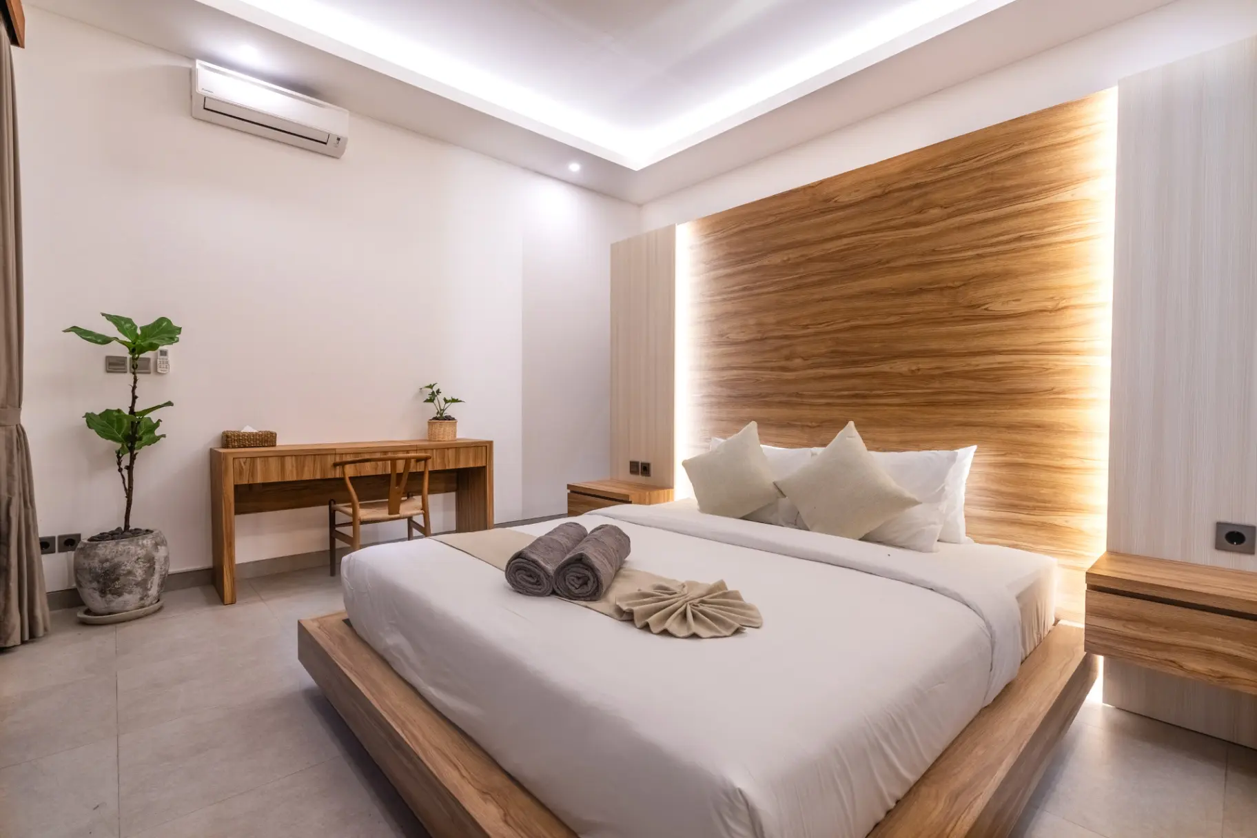 Pererenan 5-bedroom — image 3