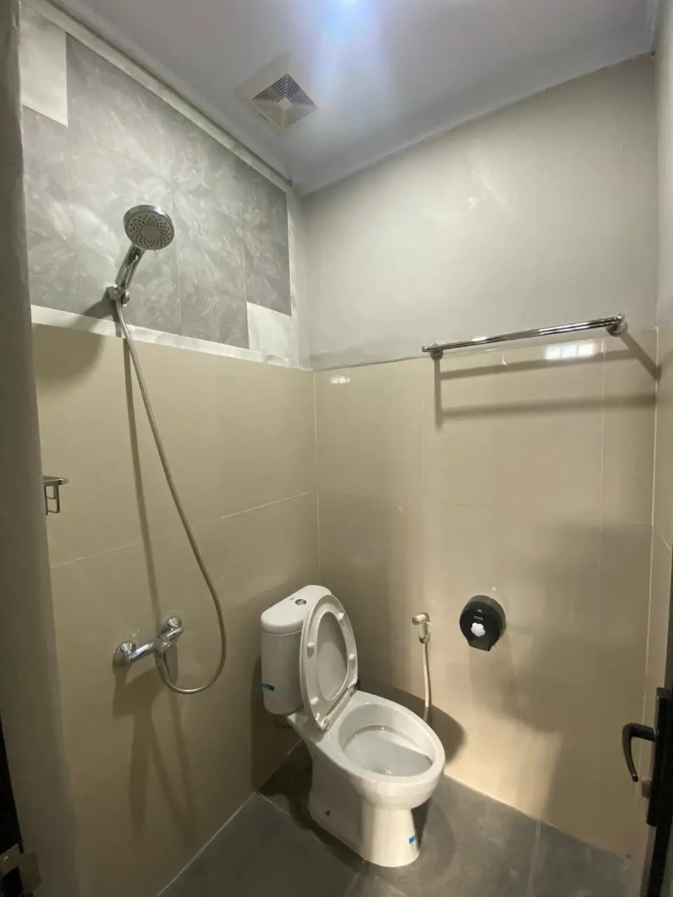 DO 452- LEASHOLD MIN.3 YEARS NEW HOUSE AT UNGASAN — image 1