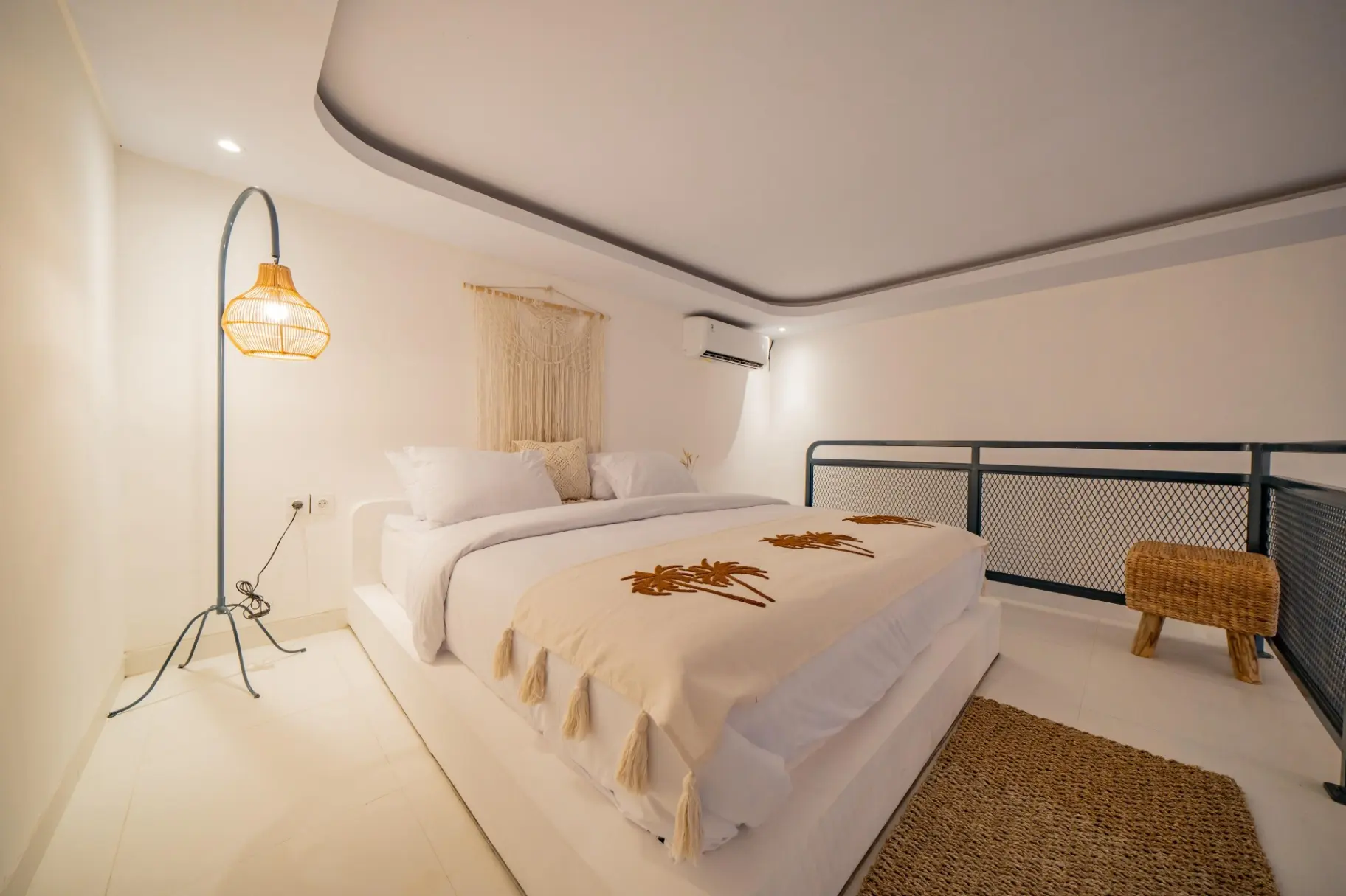 Guest house For Rent 1 Room In Berawa Canggu PR-3679 — image 3