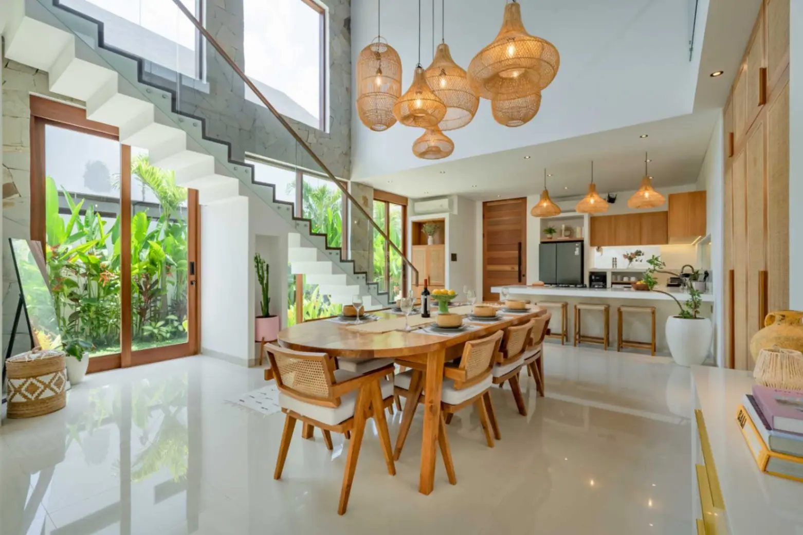 4-Bedroom Villa with Private Pool & BBQ Area in Cepaka (R-VB21) — image 3
