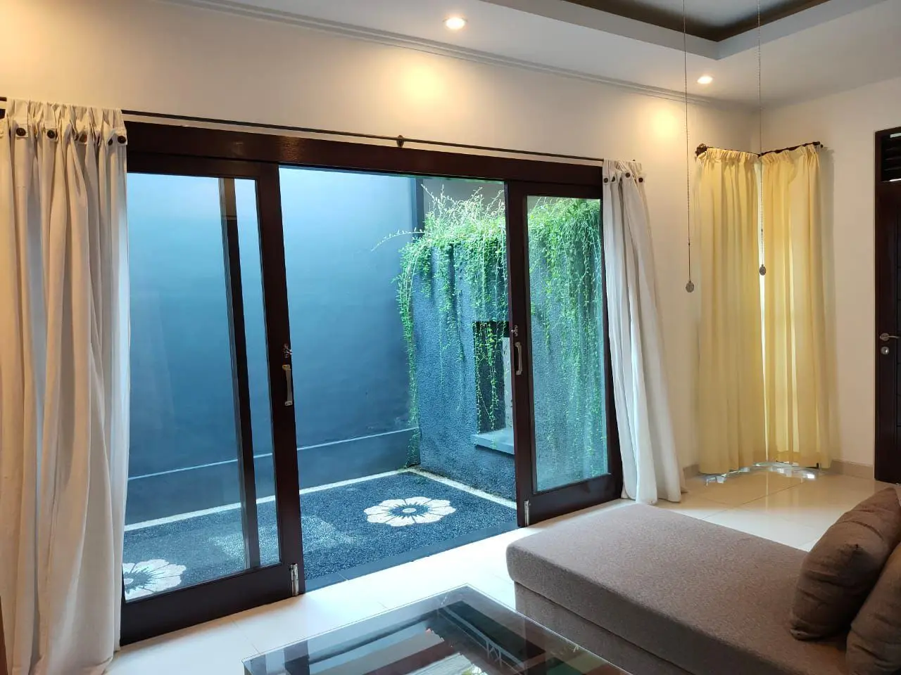 DO 467-FOR RENT LOCAL HOUSE AT UNGASAN — image 2