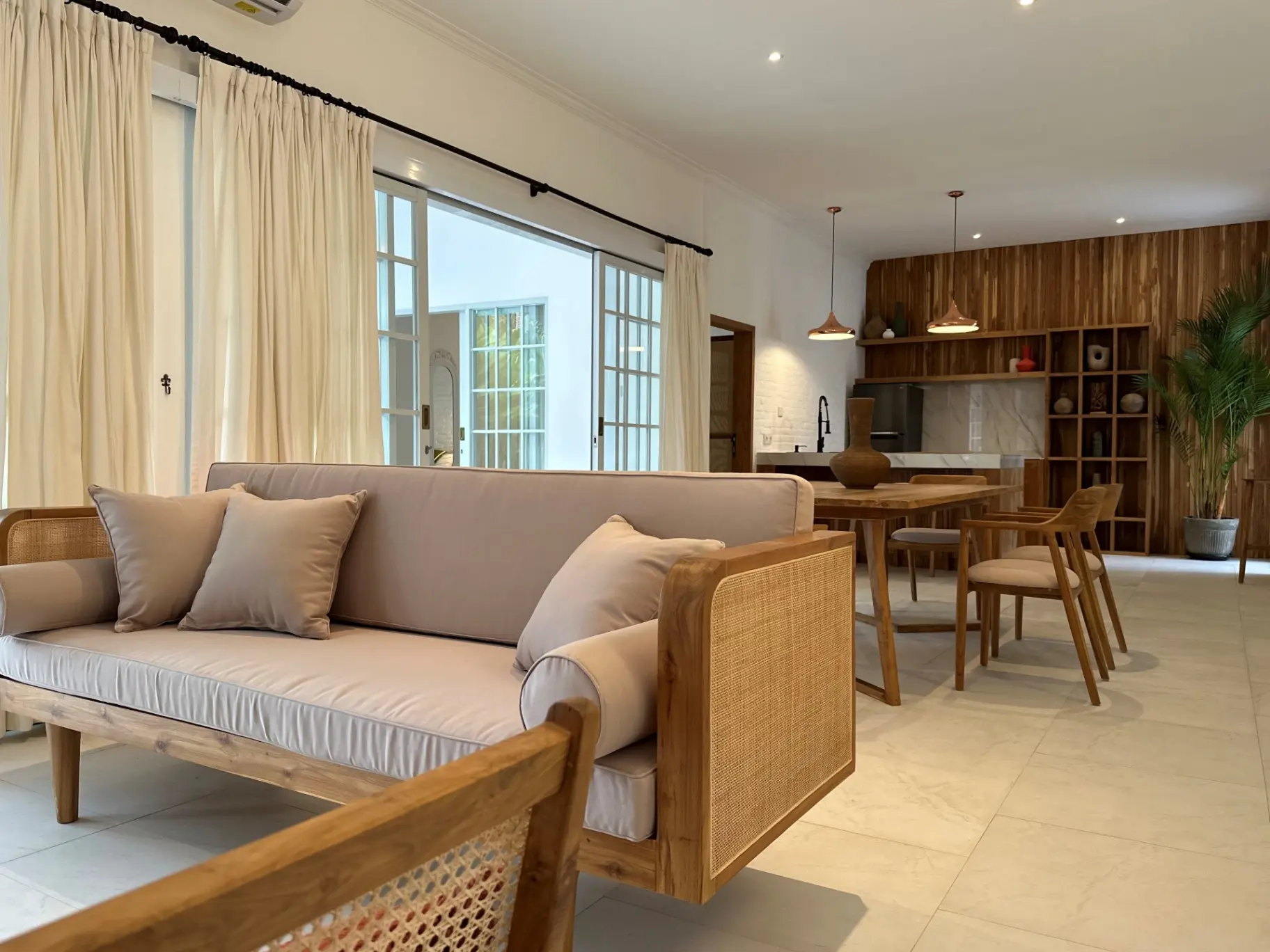 Stylish 2BR Villa in Ubud (1 min from ex-PARQ) — image 3