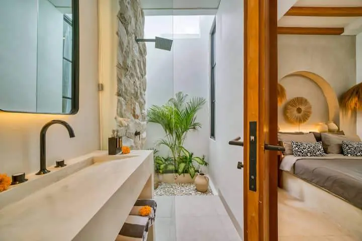 Tumbak bayuh 2-bedroom — image 1