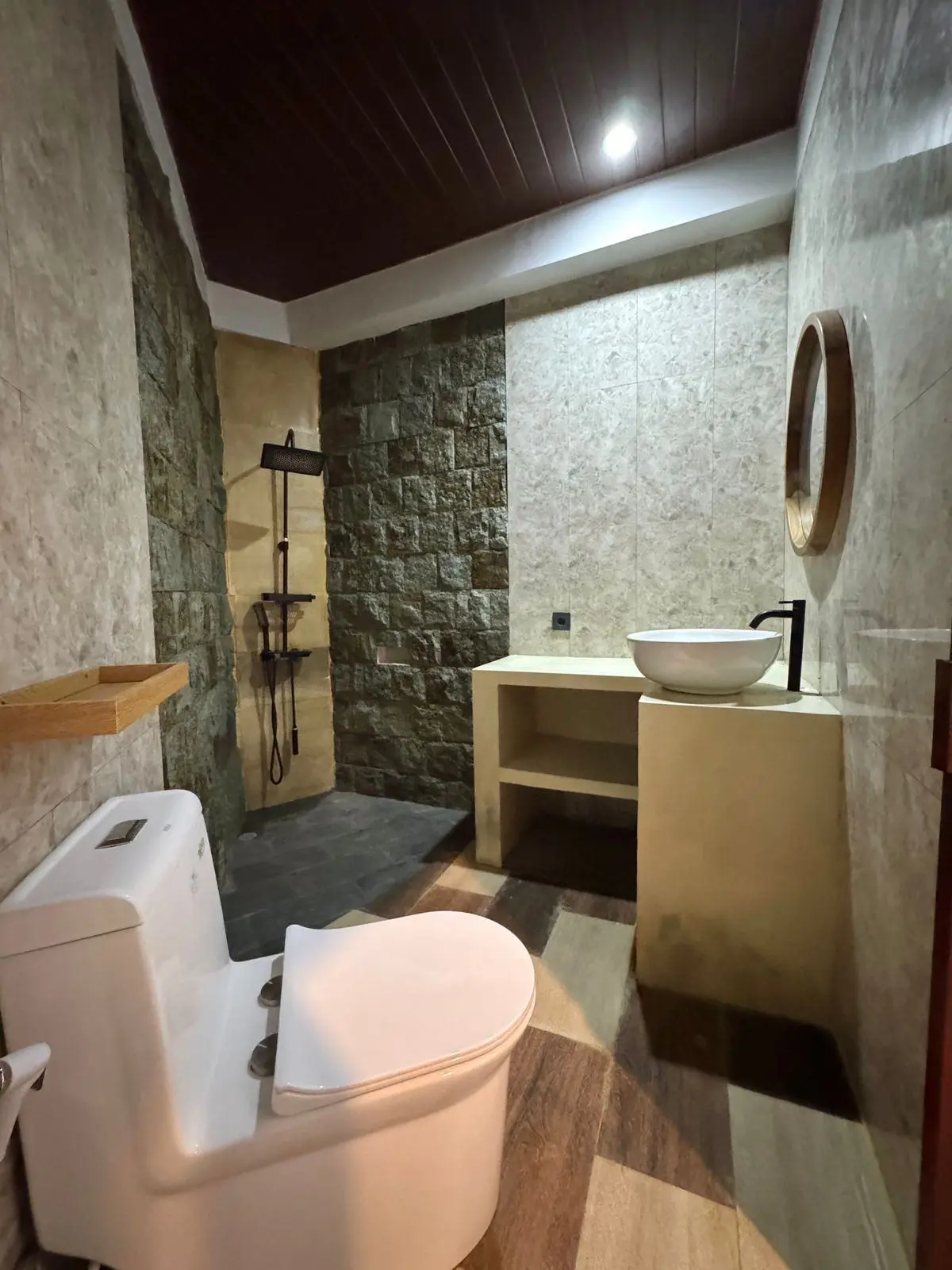 Brand new 3BR Padonan — image 4