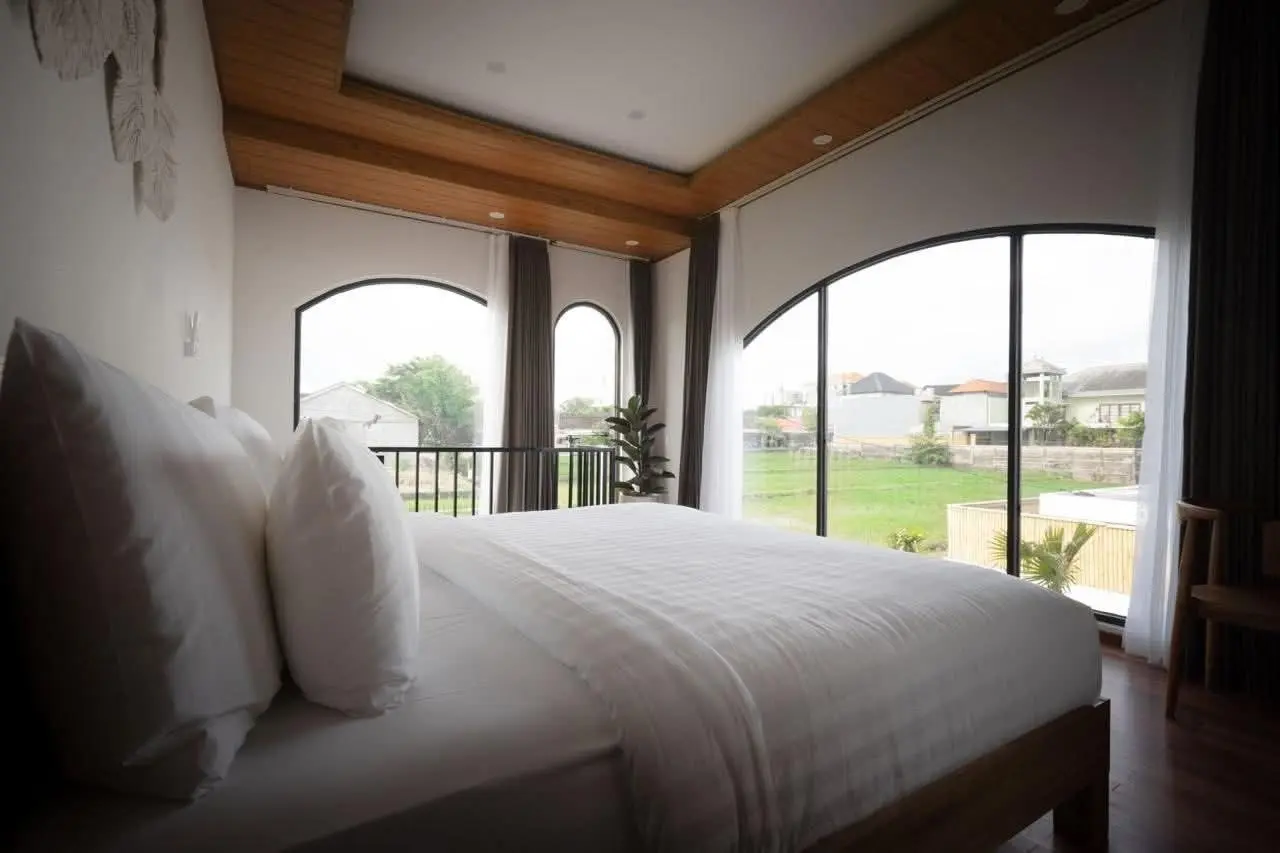 Villa For Rent 1 Bed In Padonan Canggu Bali PR-3691 — image 1