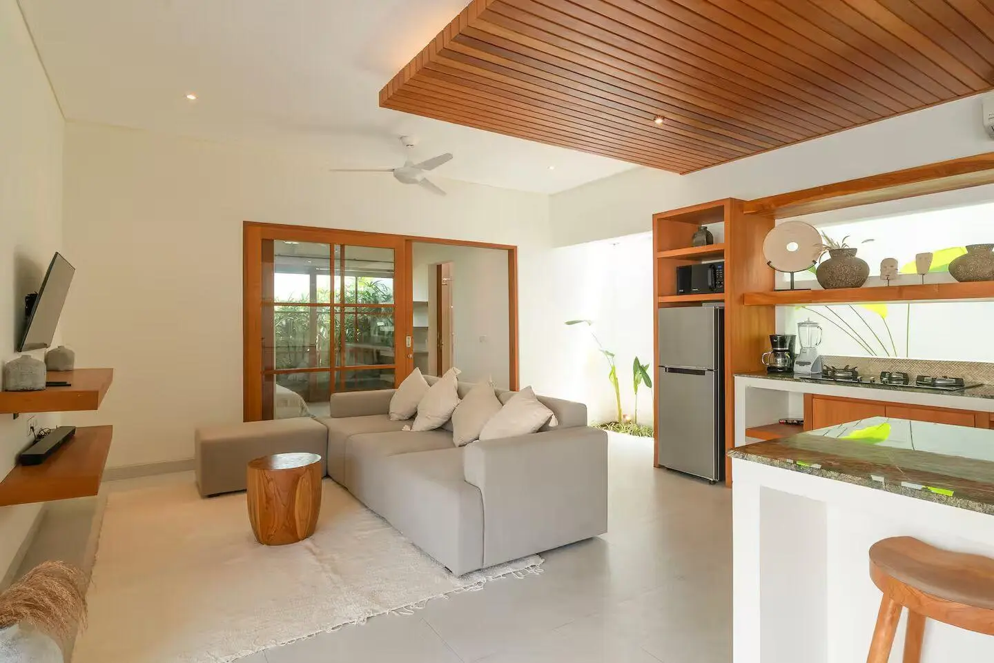 3 BEDROOMS VILLA IN BERAWA - YO181 — image 2
