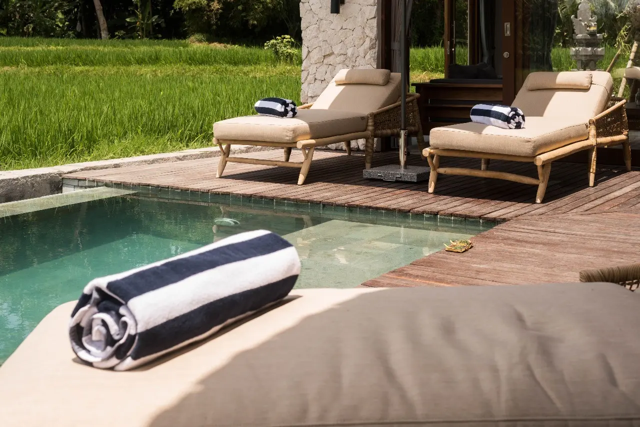 3 BEDROOM VILLA IN THE MIDDLE OF RICEFIELD IN UBUD — image 3